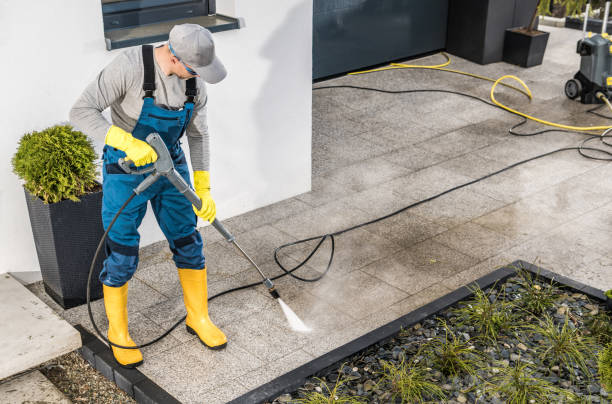 Why Choose Our Certified Pressure Washing Experts for Your Project Needs in Parlier, CA?